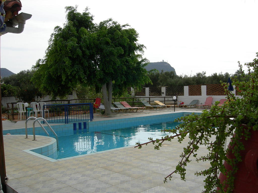 Alex Home Apartments Hersonissos  Zewnętrze zdjęcie